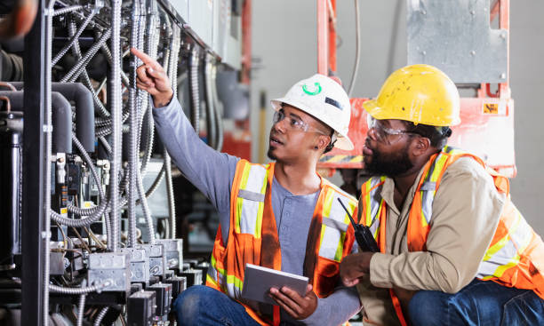 Best Commercial Electrician Services  in Minnehaha, WA